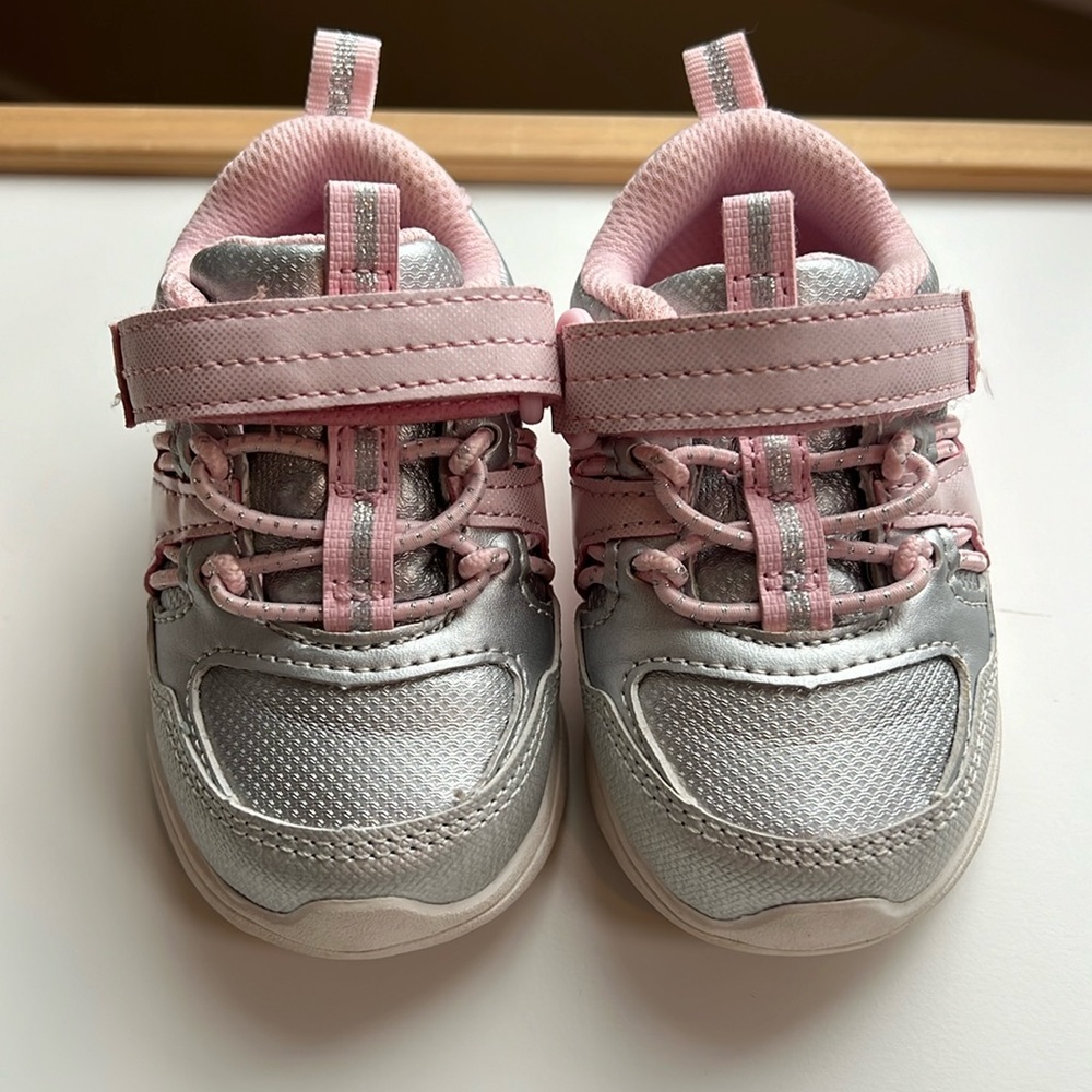 Baby Girls Sneakers - Sz. 4